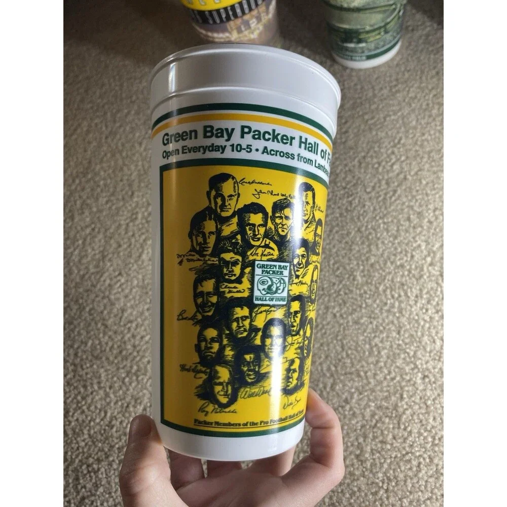 Lot of 14 Vintage Green Bay Packers Cups 1996 Super Bowl XXXI Schedule HOF